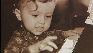 Little hands, learning. Photo © Evgeny Kissin.